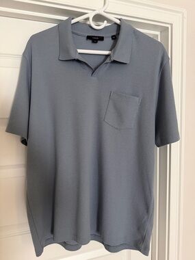 Vince Men's Johnny Collar Polo Light-Blue knit with Chest Pocket